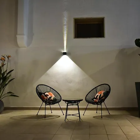 Gl Rooms And Apartments-3